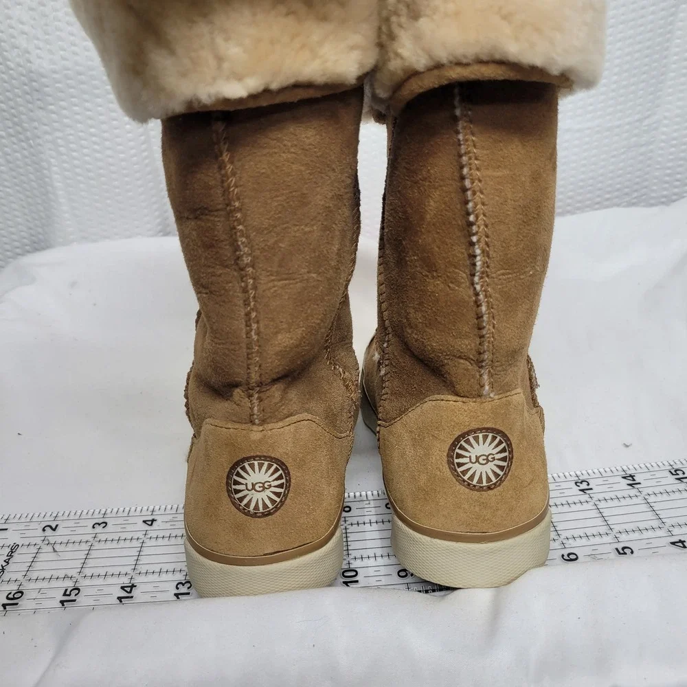 UGG Australia Chestnut Suede Shearling Sneaker Boots Rubber Toe Cap 5034